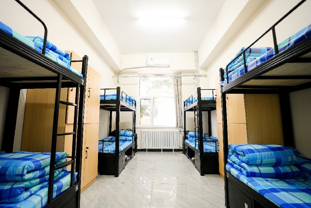 天津市弘博职业学校-宿舍